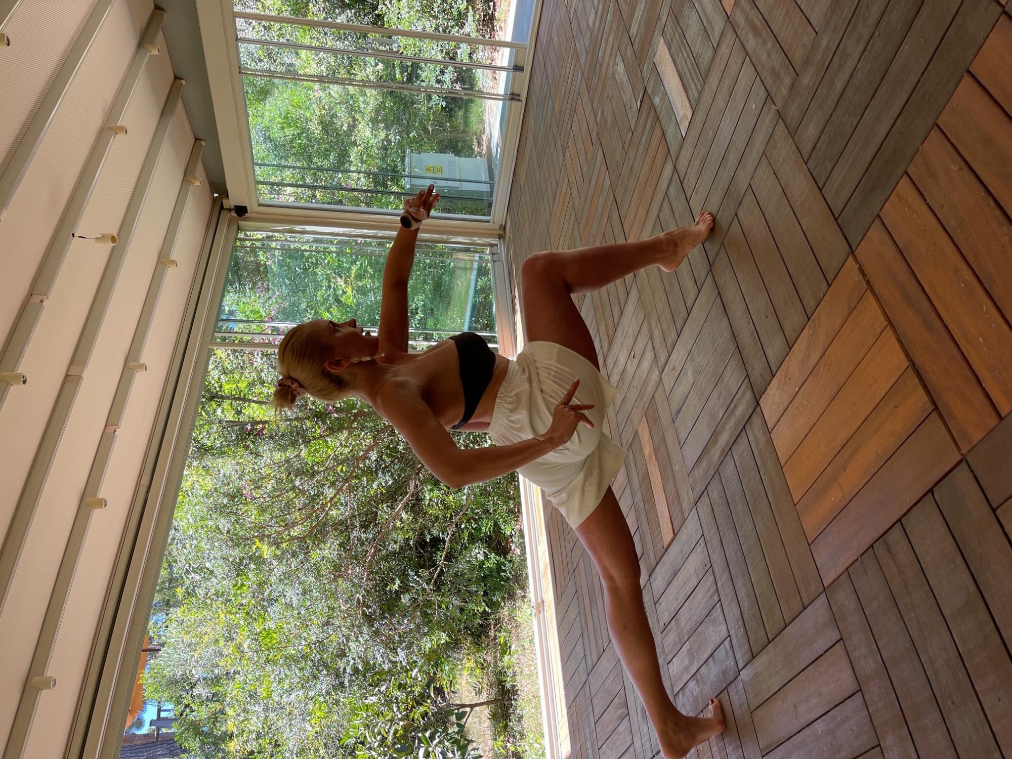 Лилия Ребрик очаровала эффектными фото в купальнике